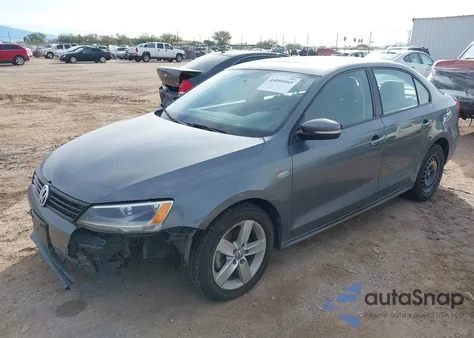 2012 Volkswagen Jetta 2.0L Tdi from USA, damaged, VIN 3VWLL7AJ9CM471454